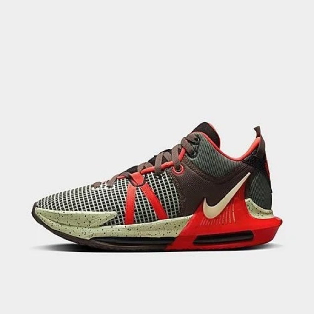 Nike Lebron Witness 7 Basketball Shoes in Green/Black Size 11.0